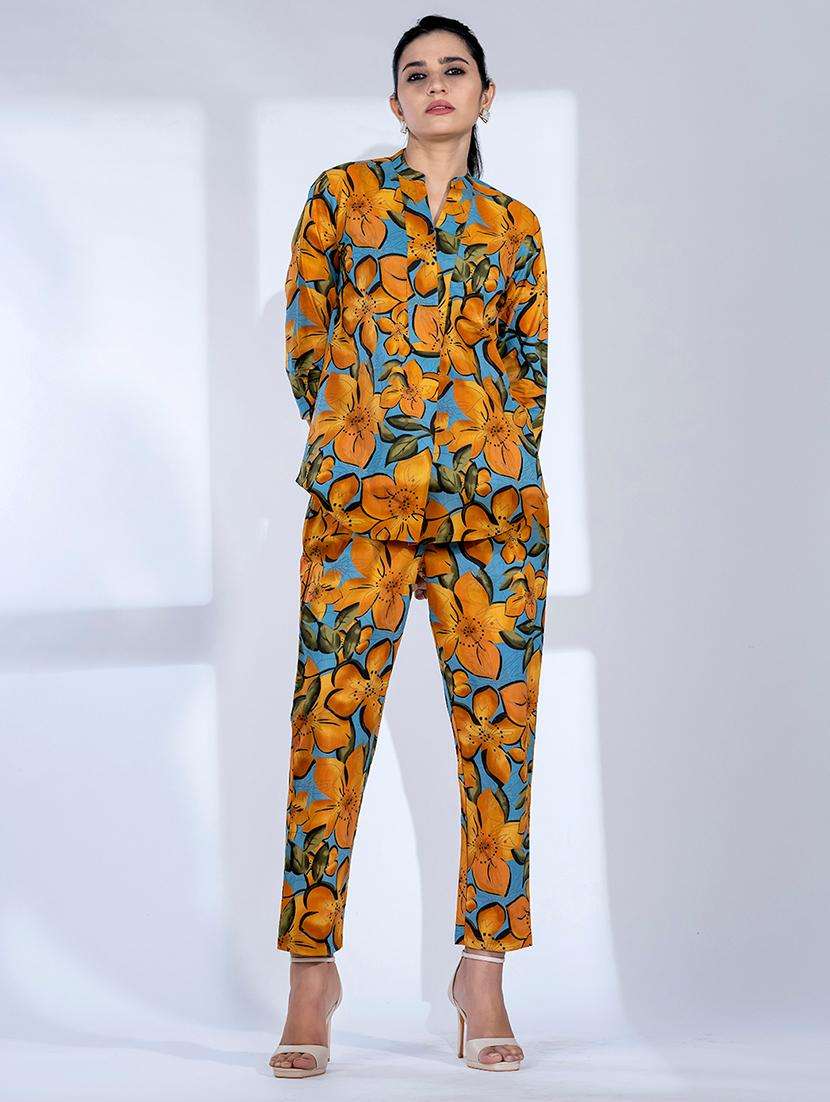 women three quarter sleeve regular fit ethnic co-ord set - 22058659 -  Standard Image - 2