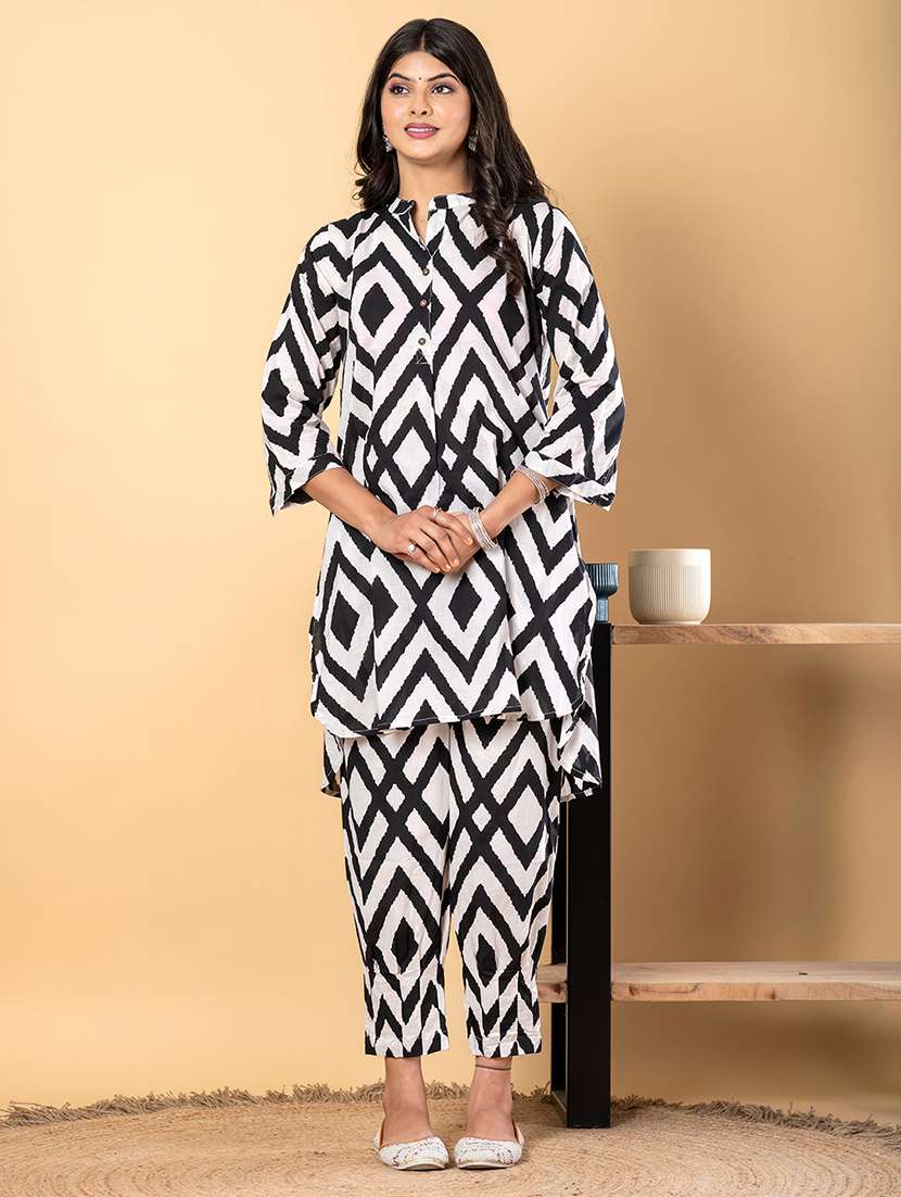 black cotton coord set - 22058670 - Standard Image - 2
