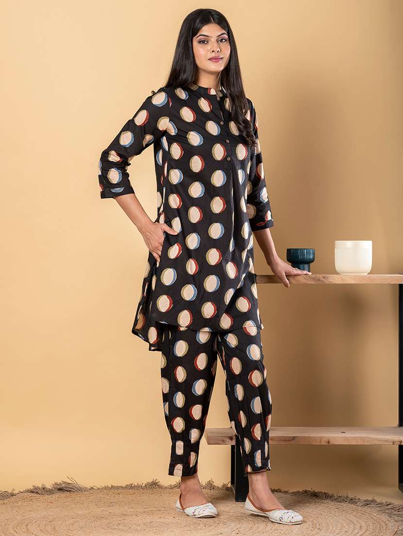 black cotton coord set - 22058672 -  Standard Image - 2