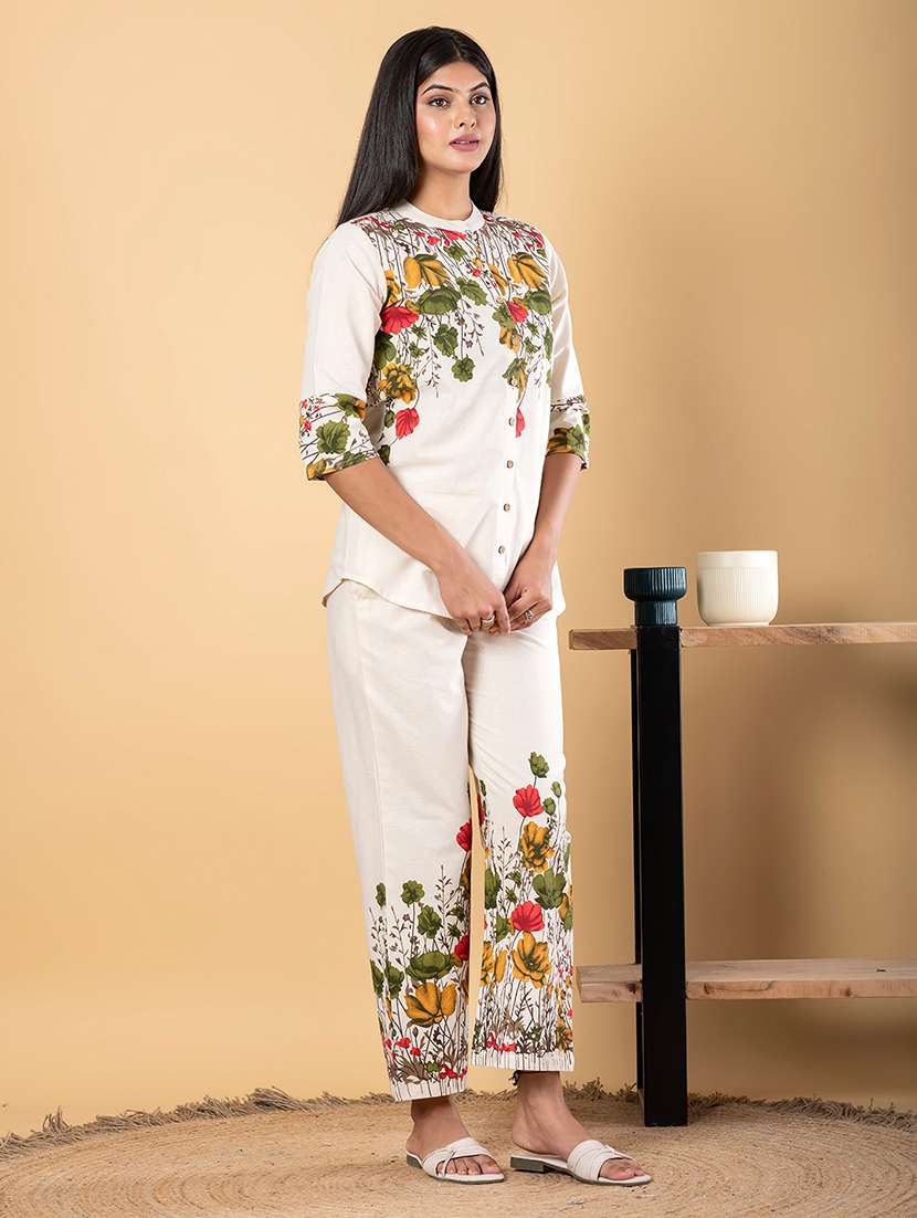 women three quarter sleeve regular fit ethnic co-ord set - 22058674 - Standard Image - 2
