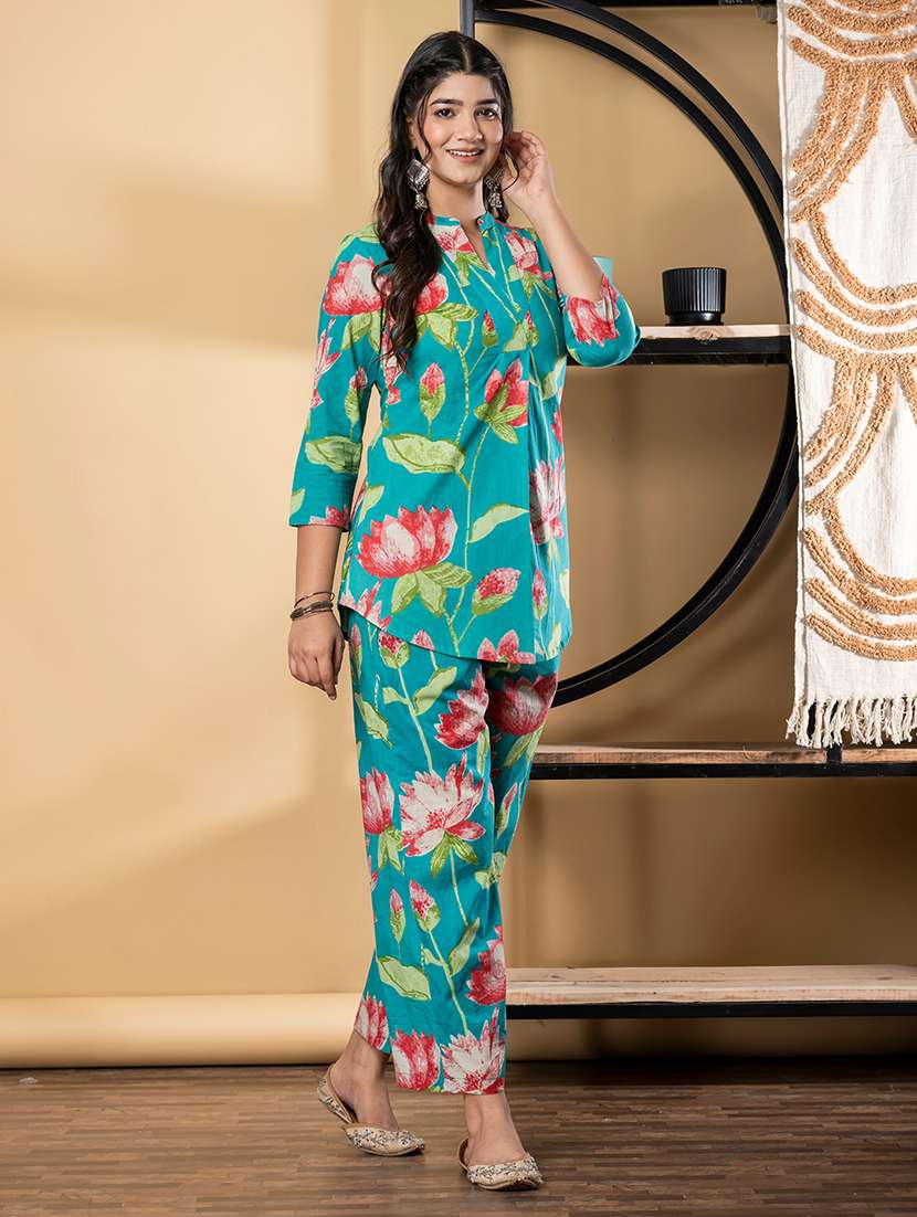 women three quarter sleeve regular fit ethnic co-ord set - 22058684 -  Standard Image - 2