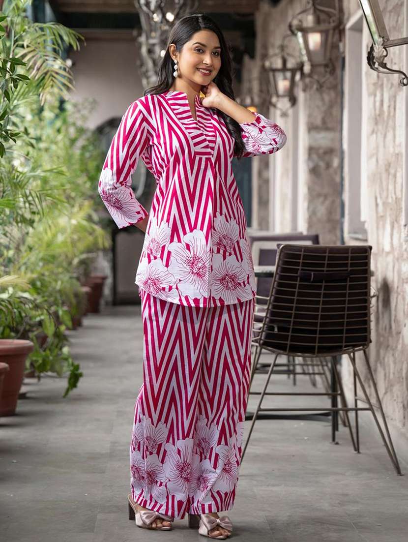 maroon cotton coord set - 22058689 -  Standard Image - 2