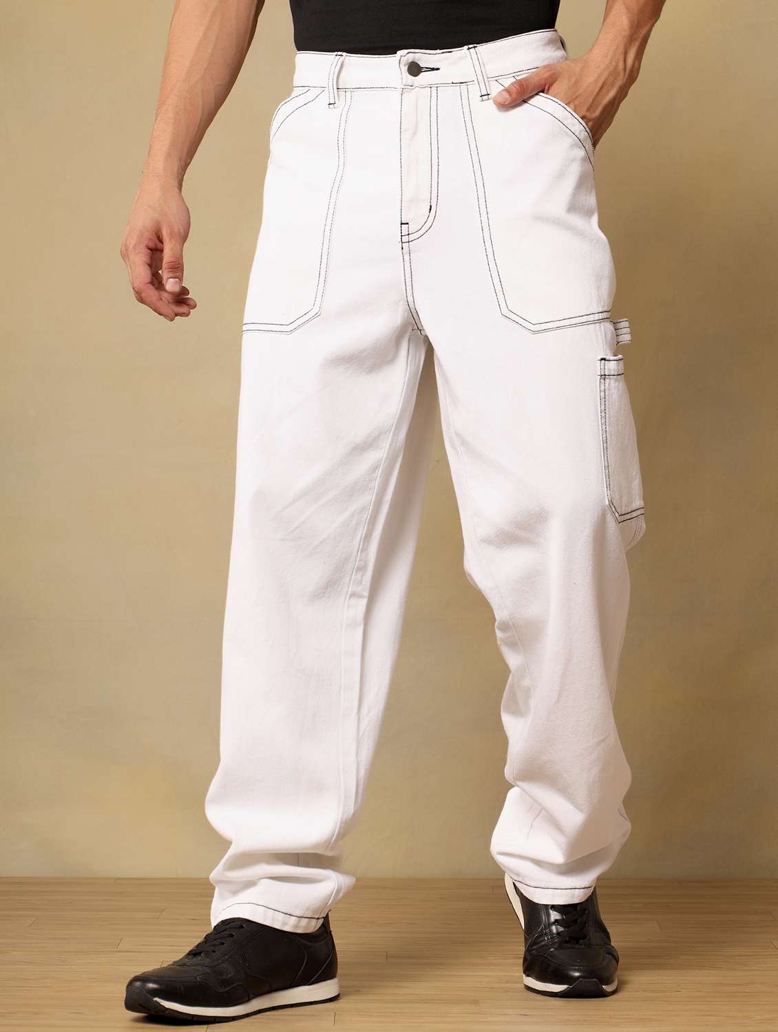 men solid mid rise realxed fit cargo