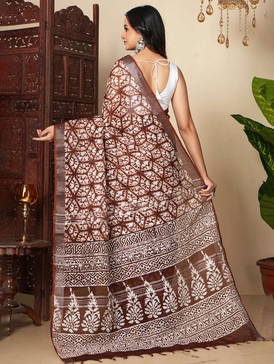 women printed casual wear saree with blouse - 22058776 -  Standard Image - 2