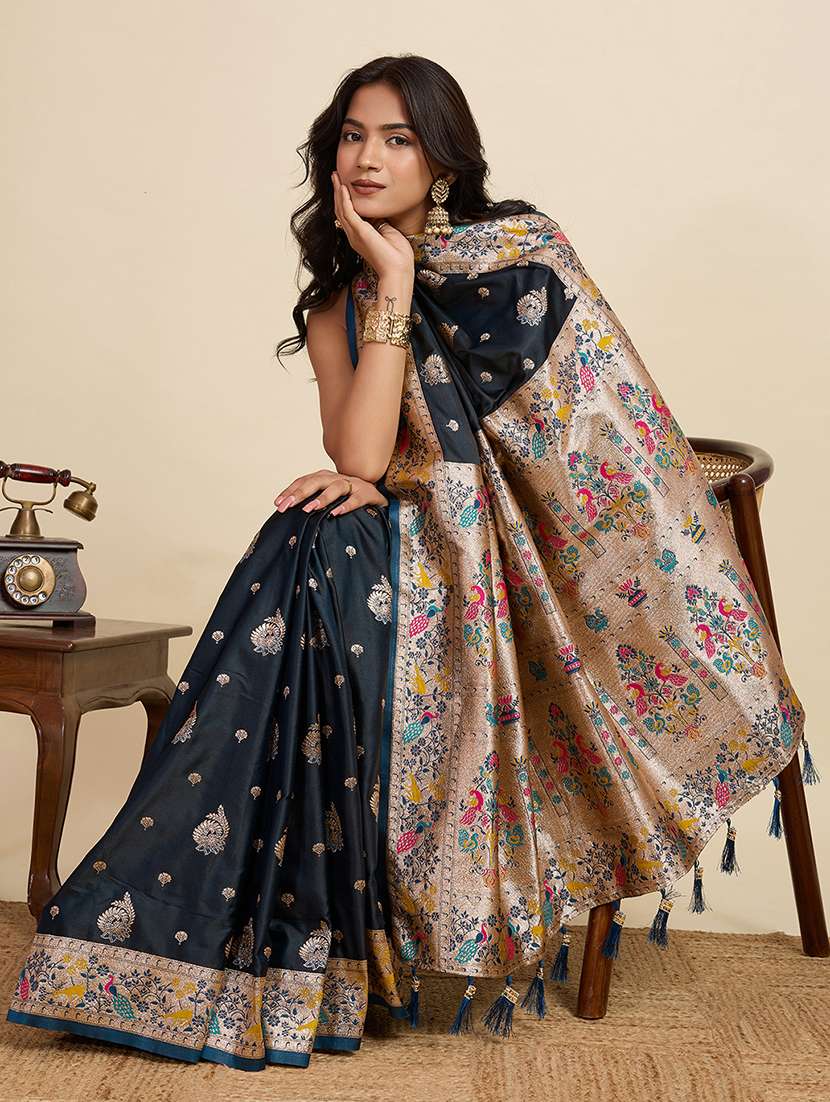 women self design banarasi saree with blouse - 22058801 -  Standard Image - 2