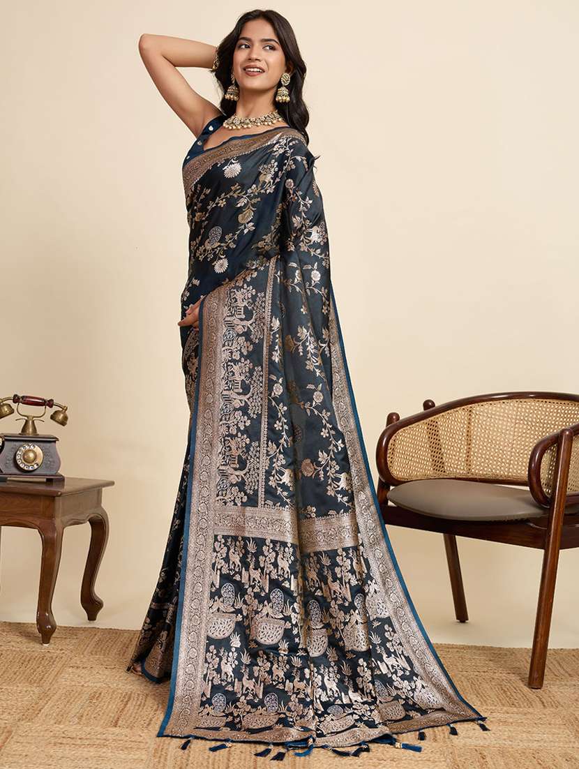 women self design banarasi saree with blouse - 22058805 -  Standard Image - 2