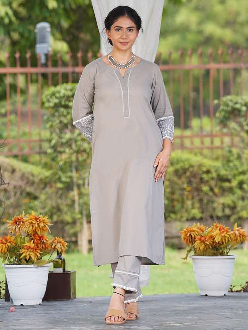 women three quarter sleeve kurta pant set - 22058929 -  Standard Image - 0