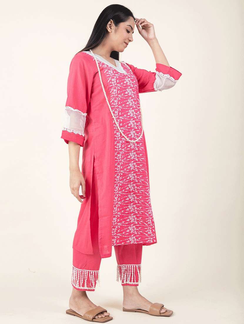 women three quarter sleeve kurta pant set - 22058936 -  Standard Image - 2