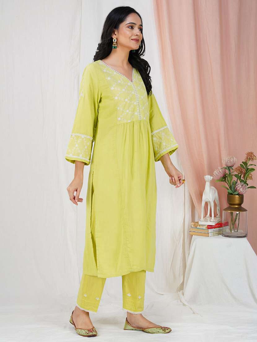 women three quarter sleeve kurta pant set - 22058950 -  Standard Image - 2