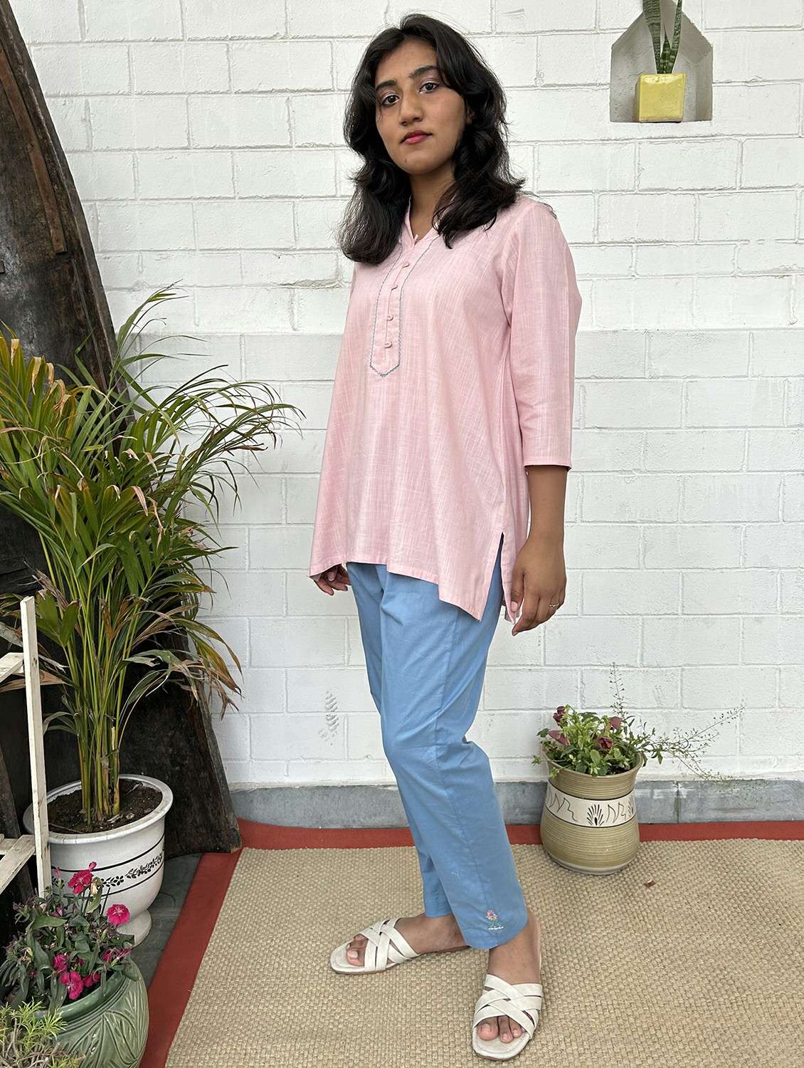 women self design three quarter sleeve kurta pant set - 22059111 -  Standard Image - 2