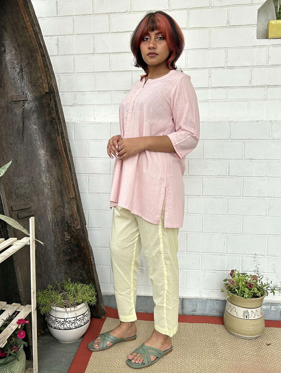 women self design three quarter sleeve kurta pant set - 22059132 -  Standard Image - 2