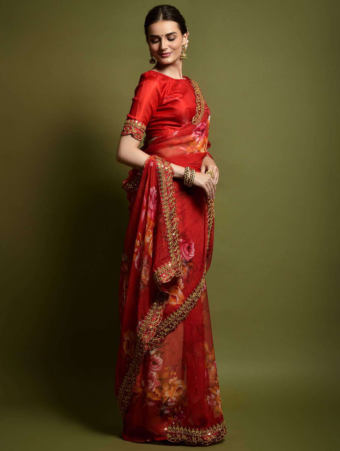 women floral printed saree with blouse - 22059223 - Standard Image - 2