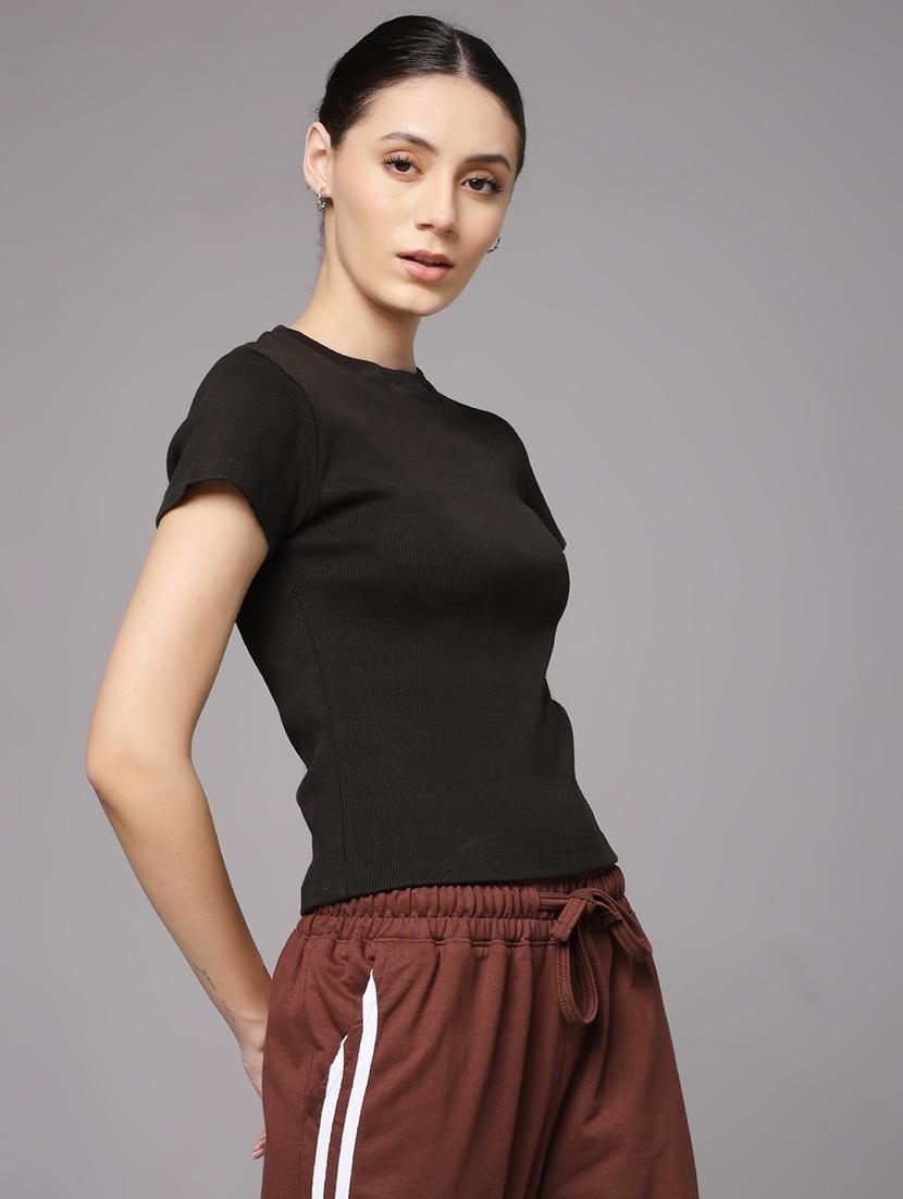 women solid round neck slim fit t-shirt - 22060153 - Standard Image - 2