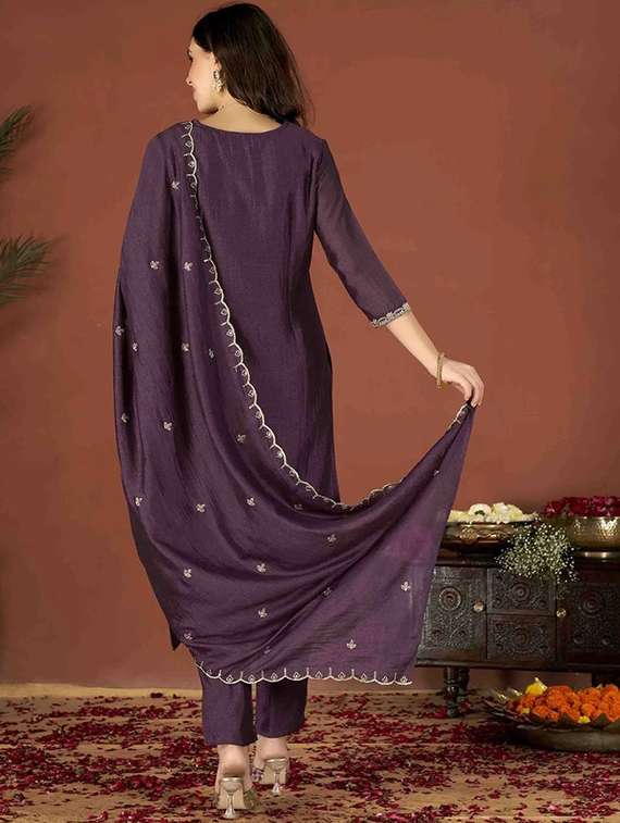 women three quarter sleeve kurta pant with dupatta set - 22060167 - Standard Image - 2