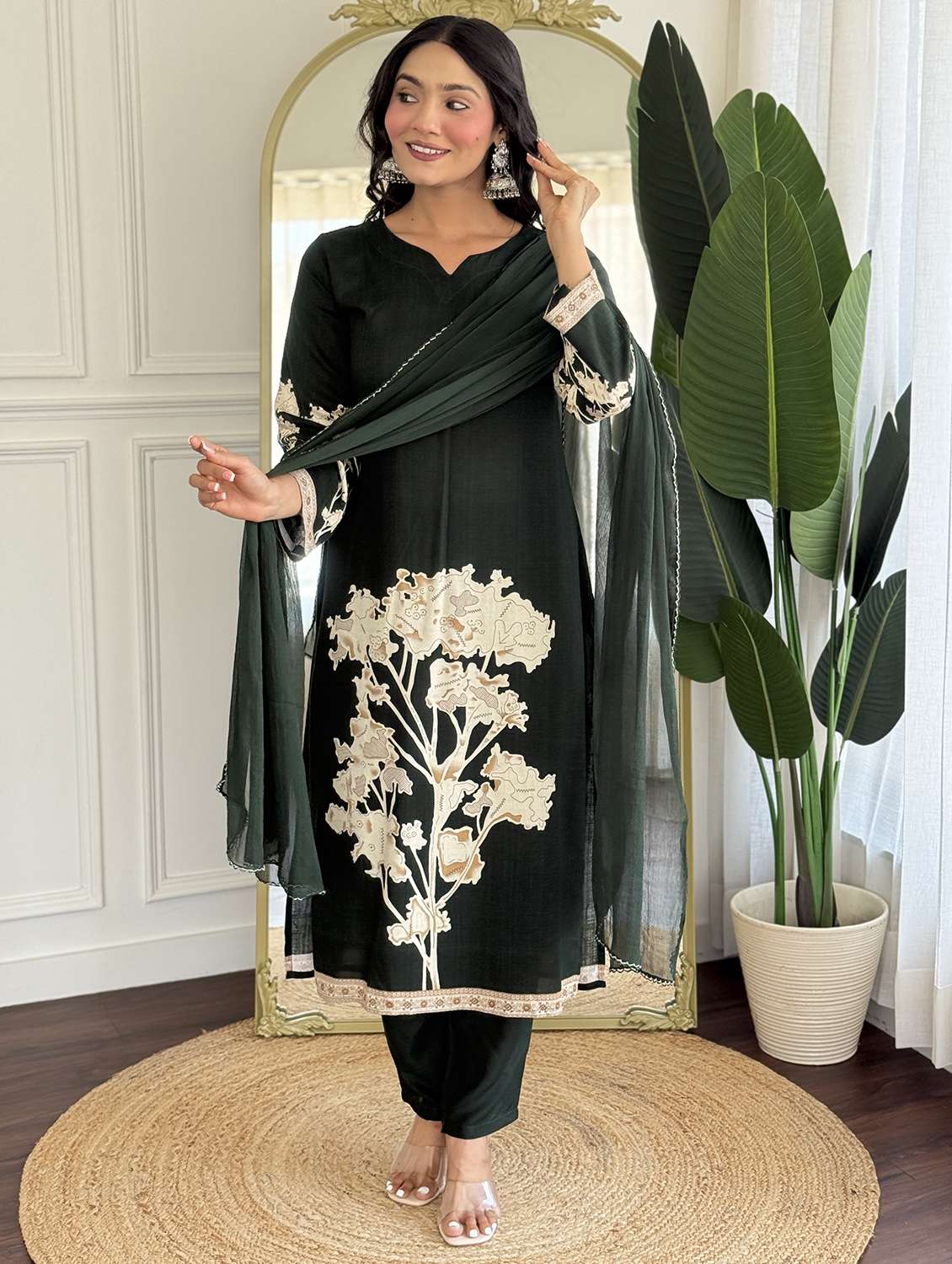 women three quarter sleeve kurta pant with dupatta set - 22060185 - Standard Image - 2
