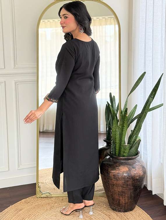 women three quarter sleeve kurta pant with dupatta set - 22060189 - Standard Image - 2