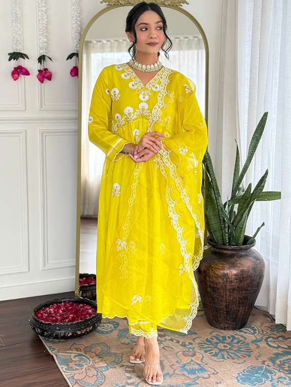 women embroidered long sleeve kurta pant with dupatta set