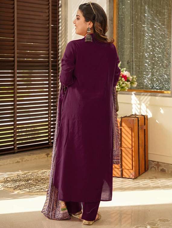 women three quarter sleeve kurta pant with dupatta set - 22060193 - Standard Image - 2