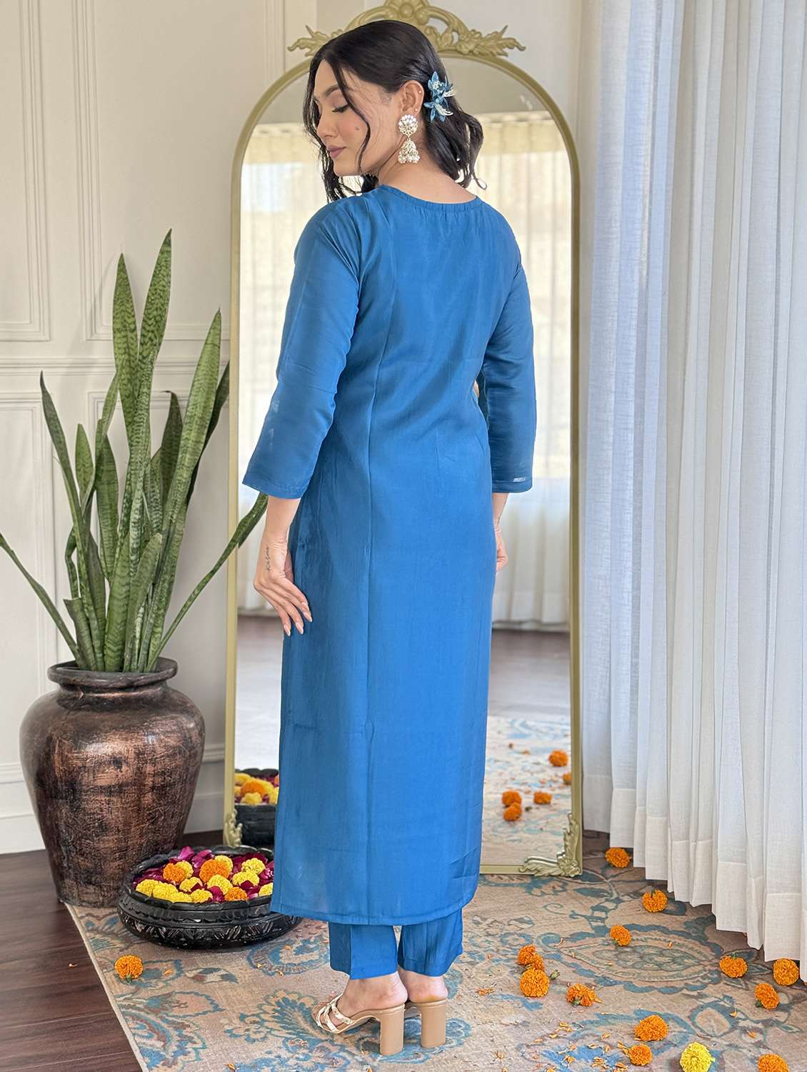 women three quarter sleeve kurta pant with dupatta set - 22060196 - Standard Image - 2