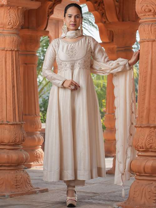 women embroidered long sleeve kurta pant with dupatta set - 22060203 -  Standard Image - 0