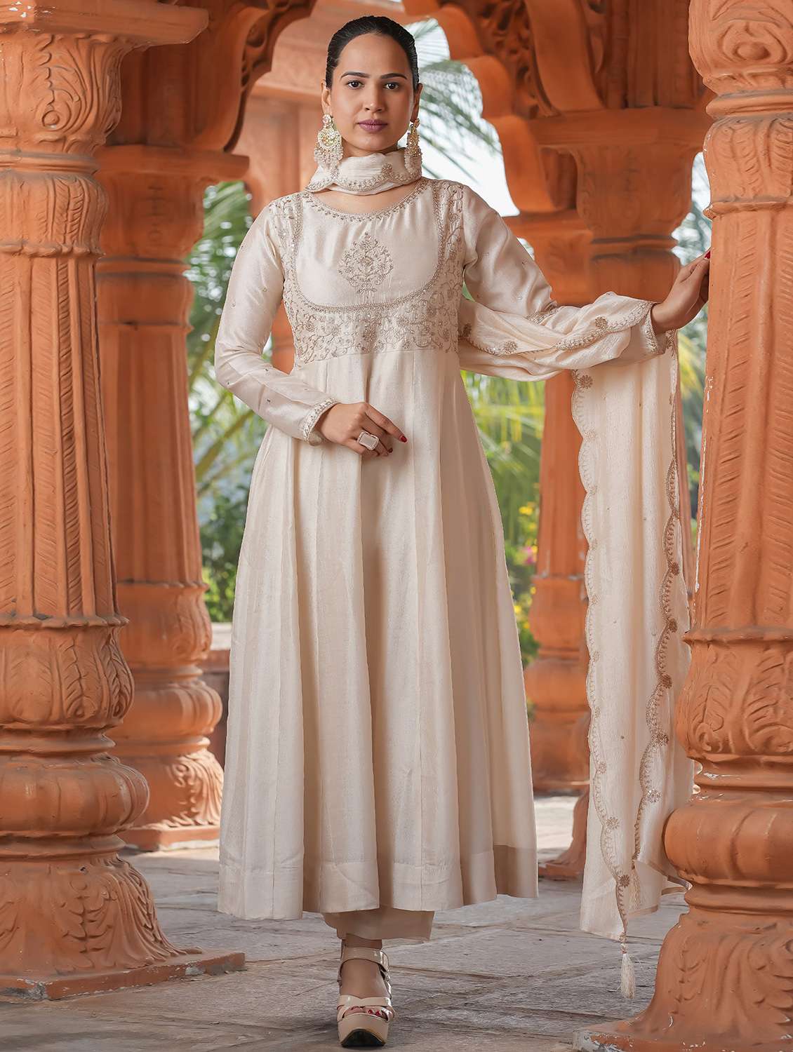 women embroidered long sleeve kurta pant with dupatta set - 22060203 -  Zoom Image - 0
