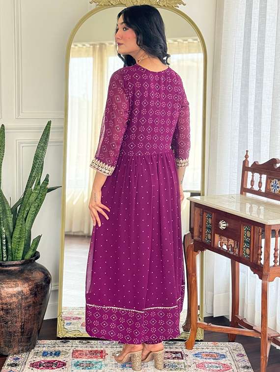 women three quarter sleeve kurta pant with dupatta set - 22060217 - Standard Image - 2