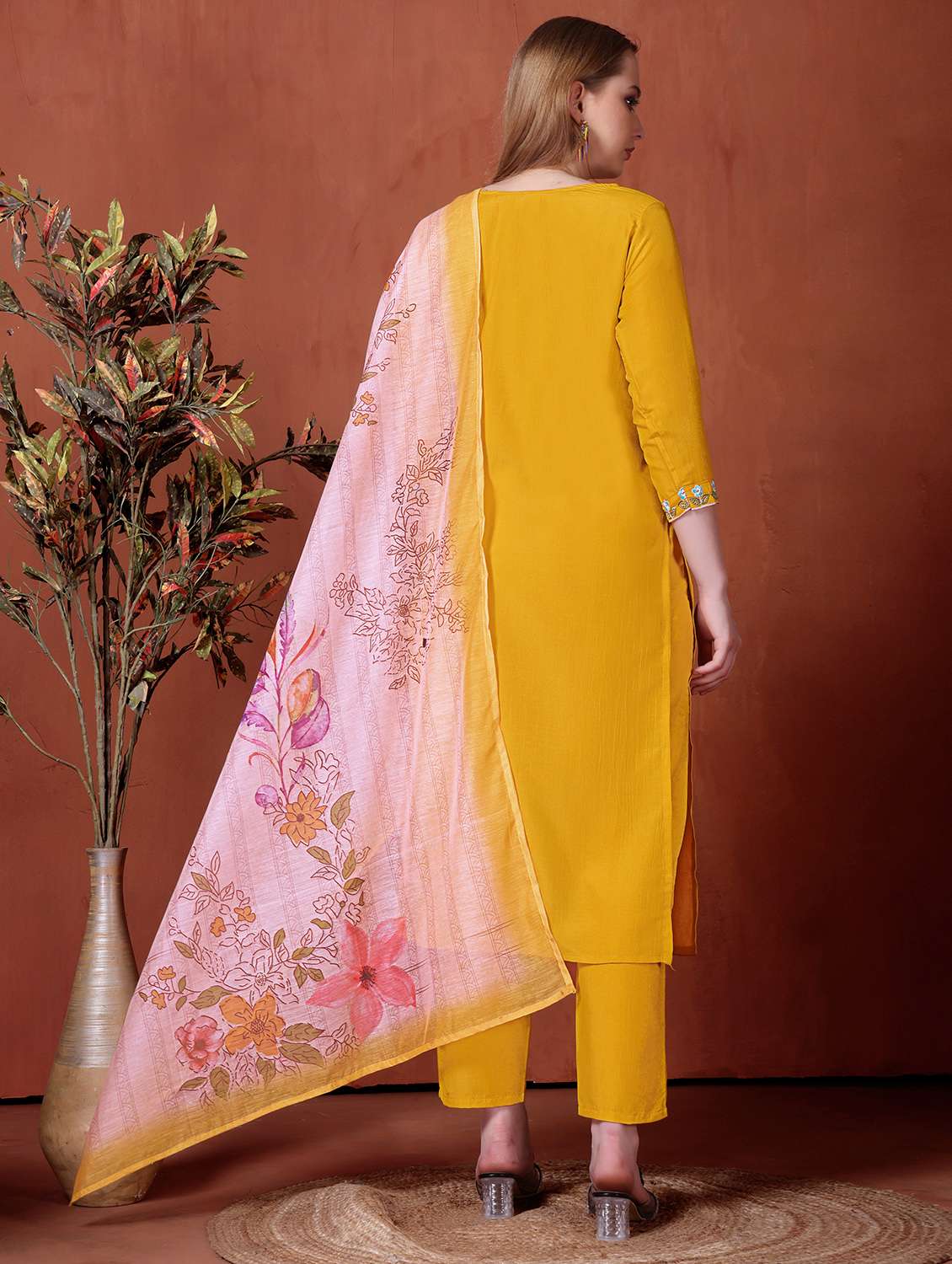 women three quarter sleeve kurta pant with dupatta set - 22060227 - Standard Image - 2