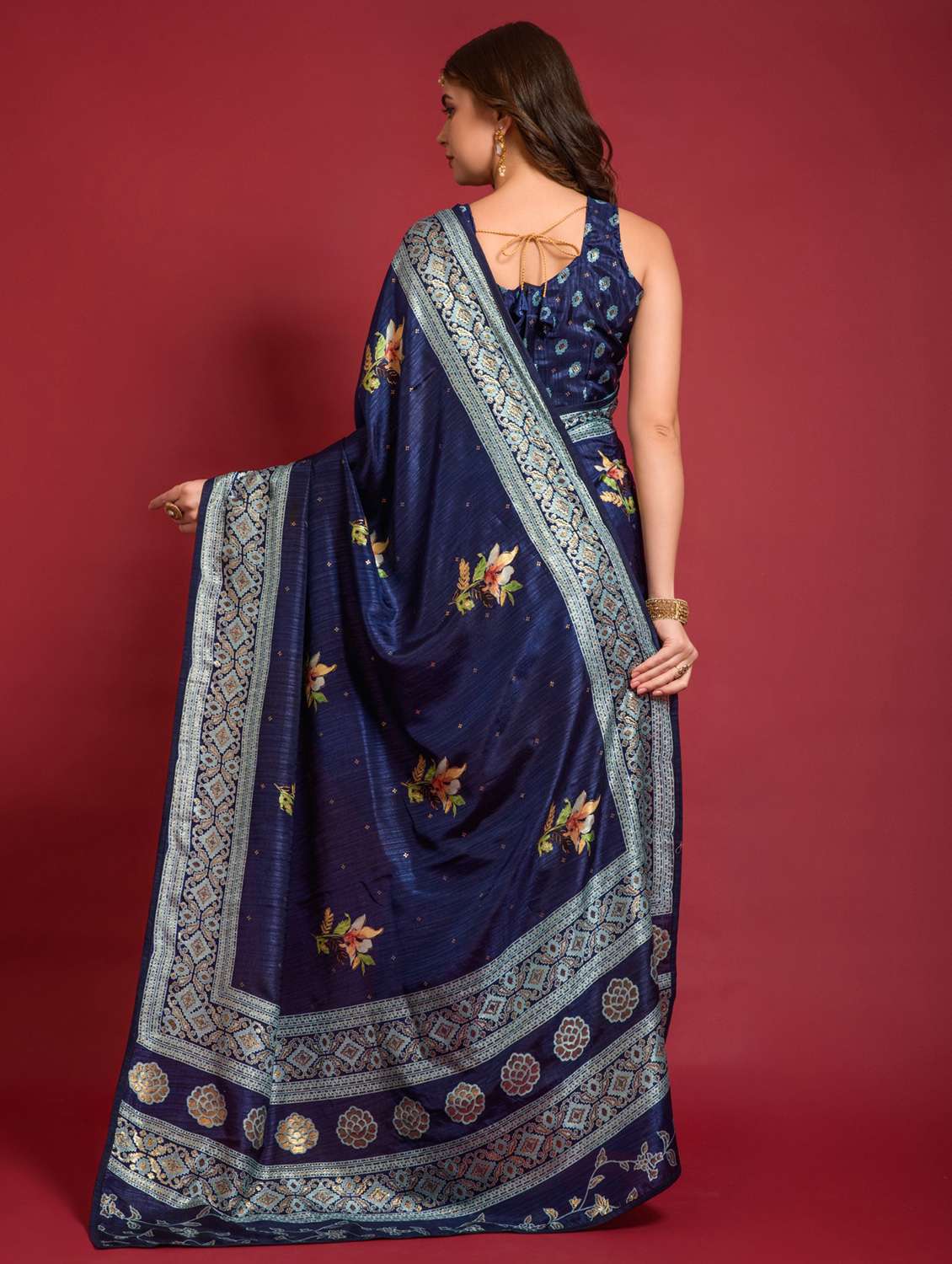 women floral printed saree with blouse - 22060237 -  Standard Image - 2