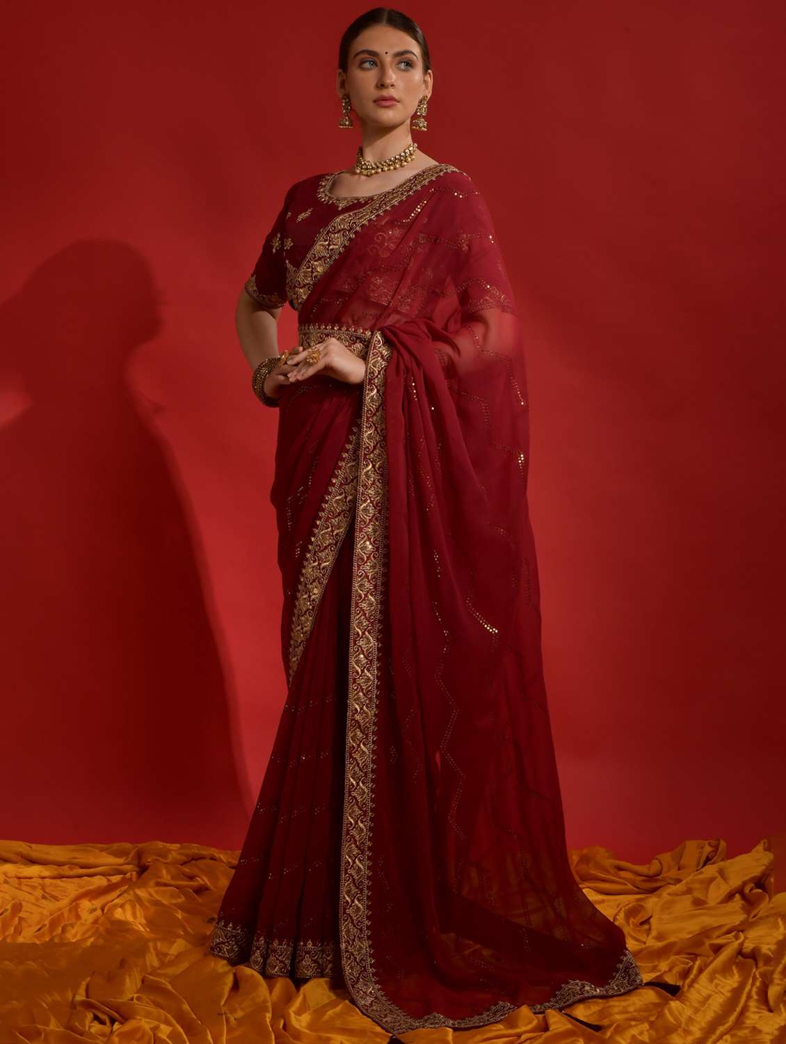 women solid with work embroidered saree with blouse - 22060533 - Standard Image - 2