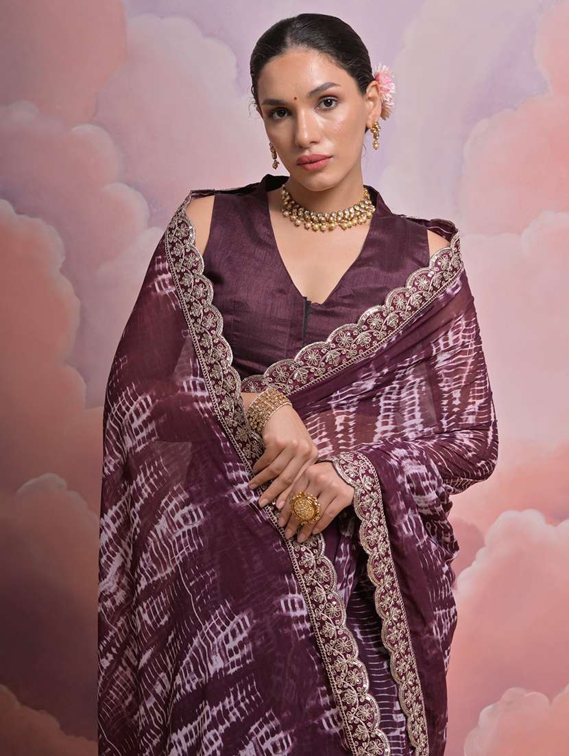 women printed embellished bordered saree with blouse - 22060567 -  Standard Image - 2