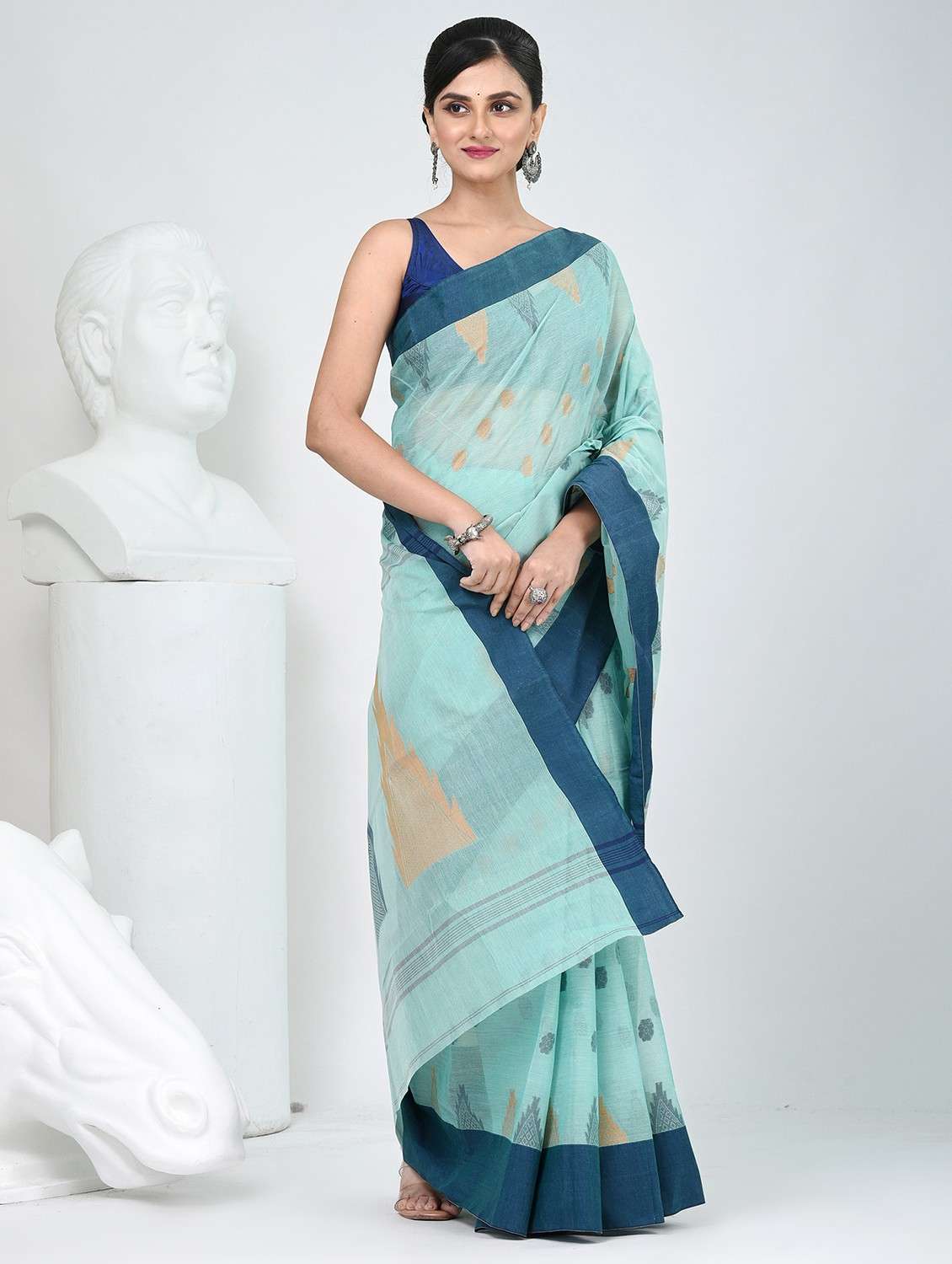 women self design handloom saree - 22060644 -  Standard Image - 2