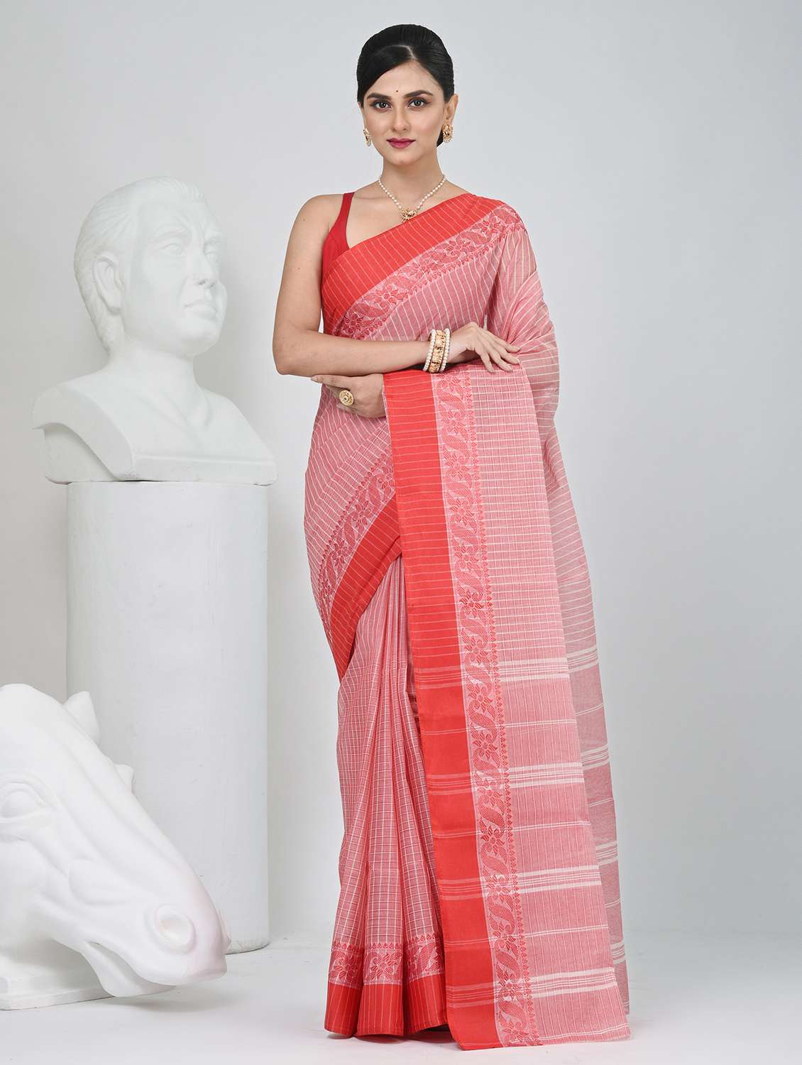 women striped tant saree