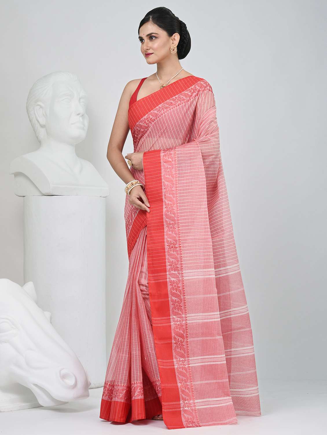 women striped tant saree - 22060664 - Standard Image - 2