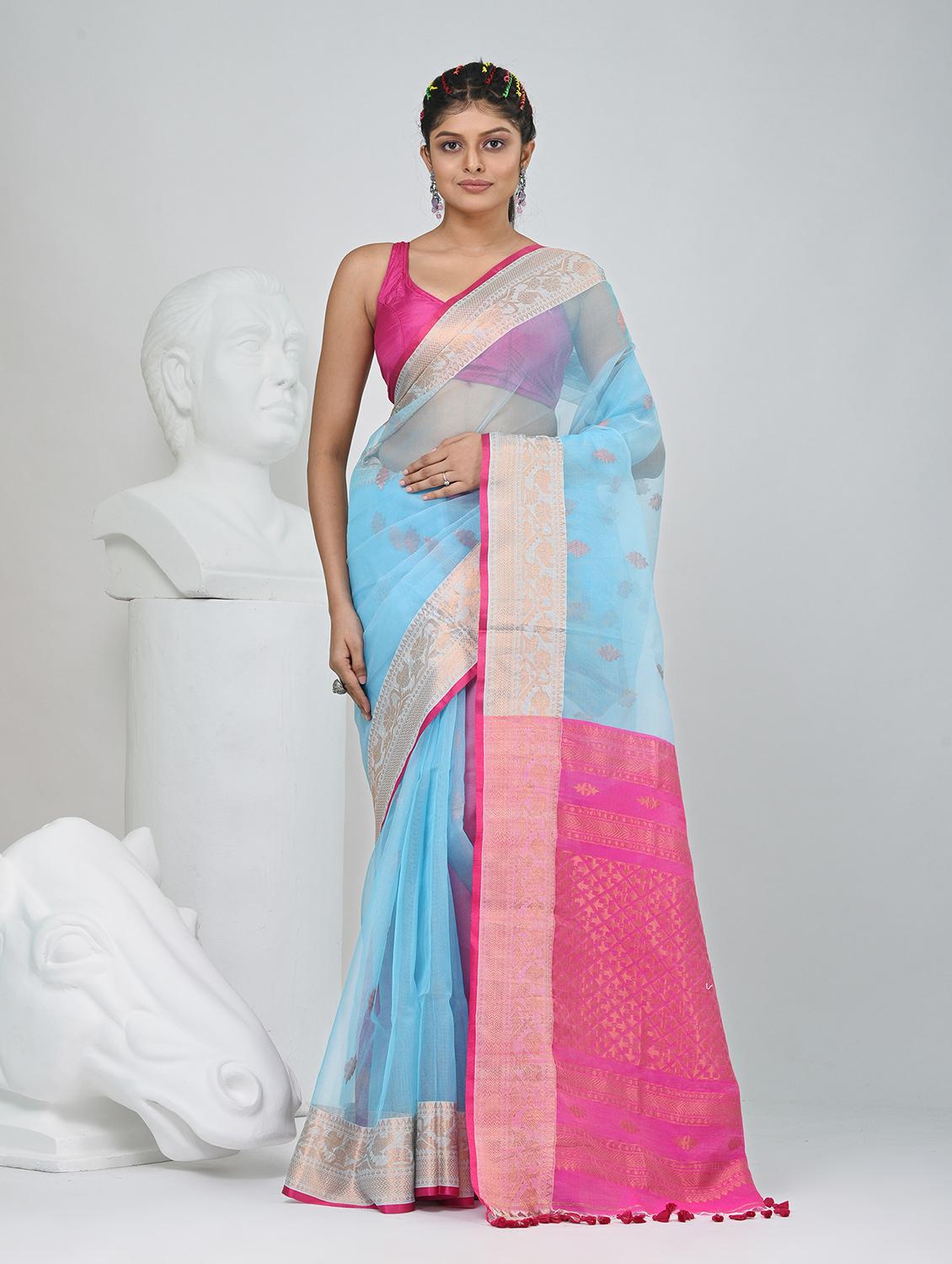 women self design handloom saree with blouse - 22060686 - Zoom Image - 0