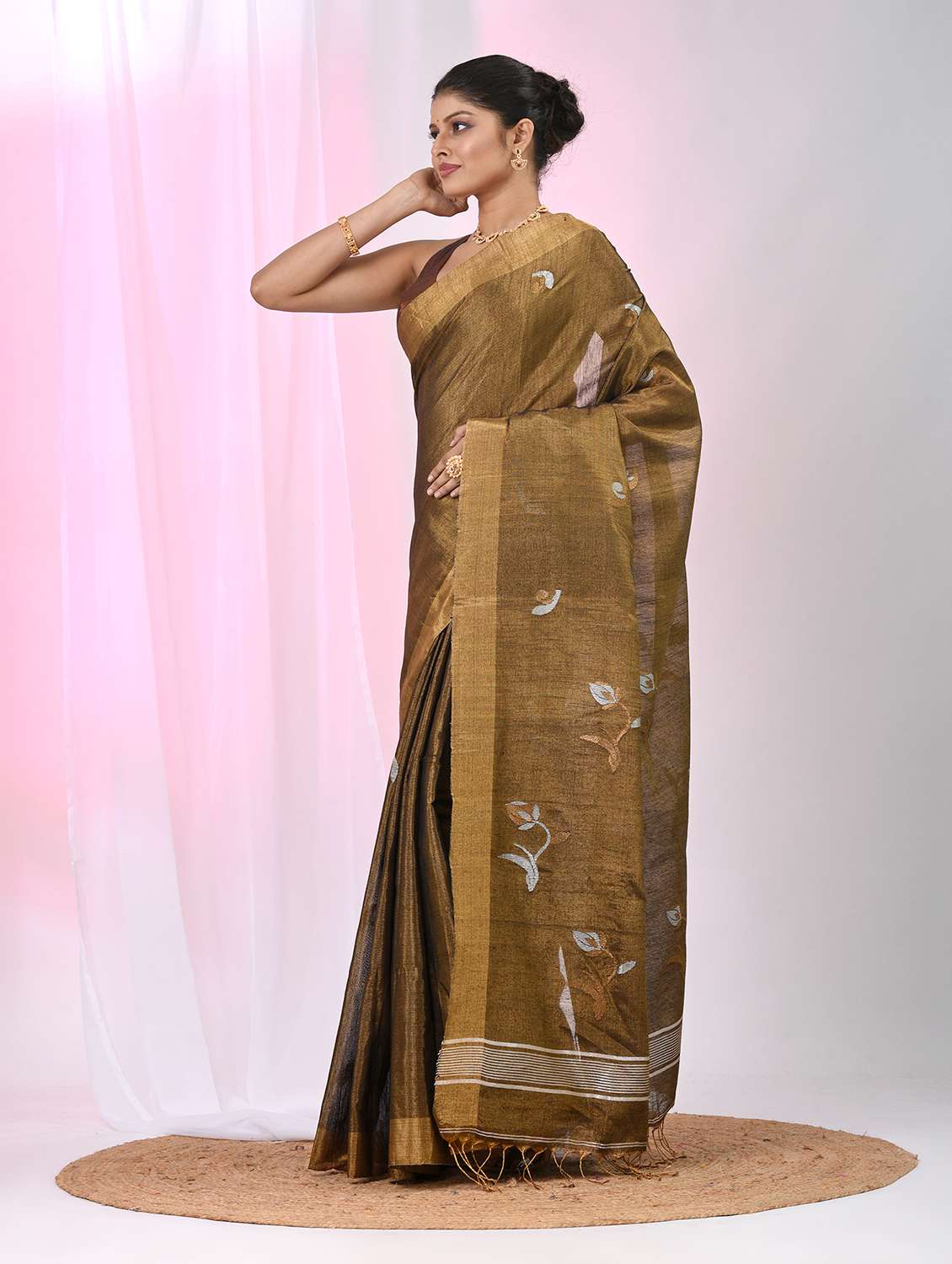 women self design handloom saree with blouse - 22060716 -  Standard Image - 2