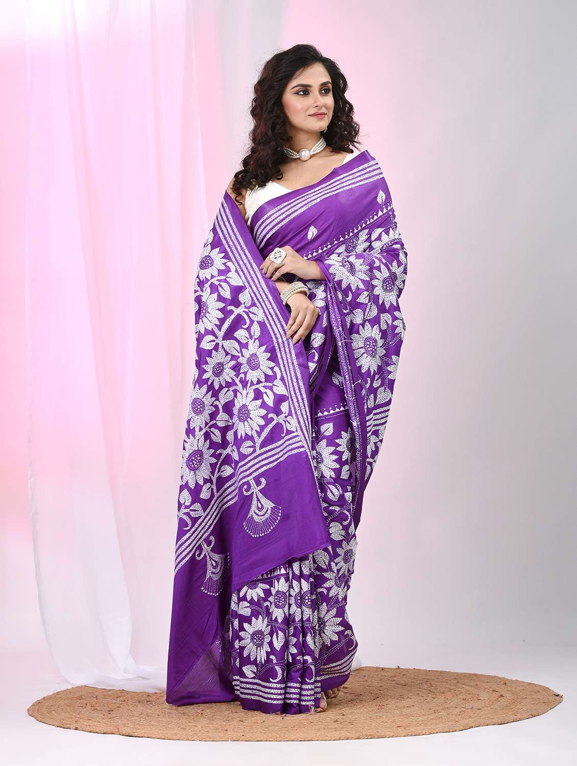 women solid with work handloom saree with blouse - 22060738 - Standard Image - 2