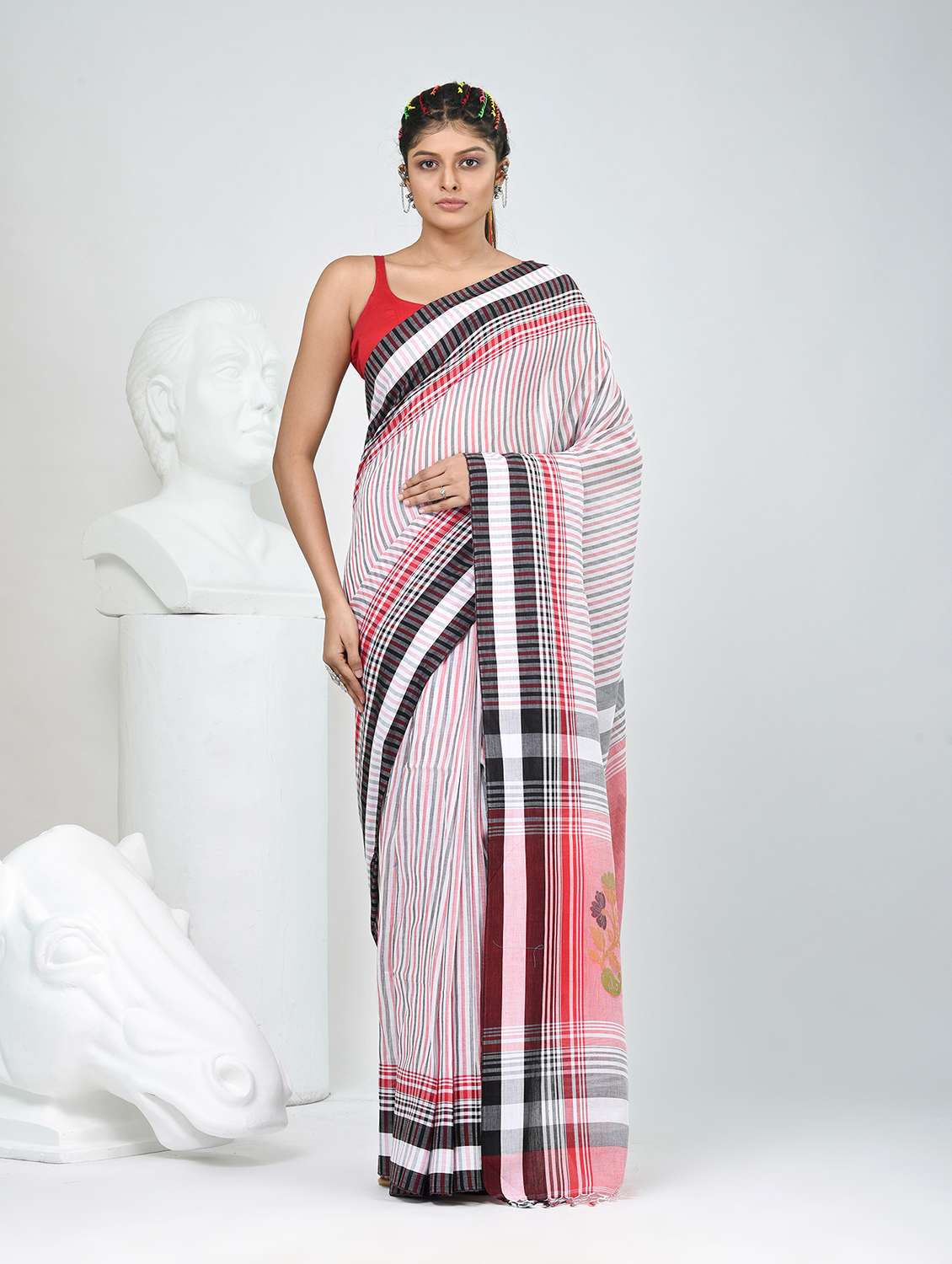 women striped handloom saree with blouse