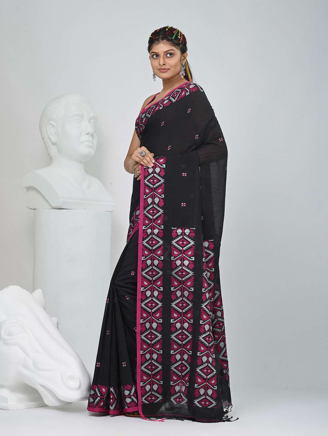women self design handloom saree with blouse - 22060816 -  Standard Image - 2