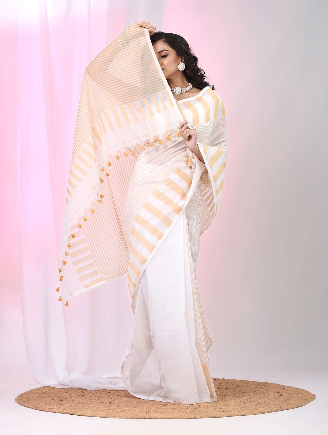 women striped handloom saree with blouse - 22060819 -  Standard Image - 2