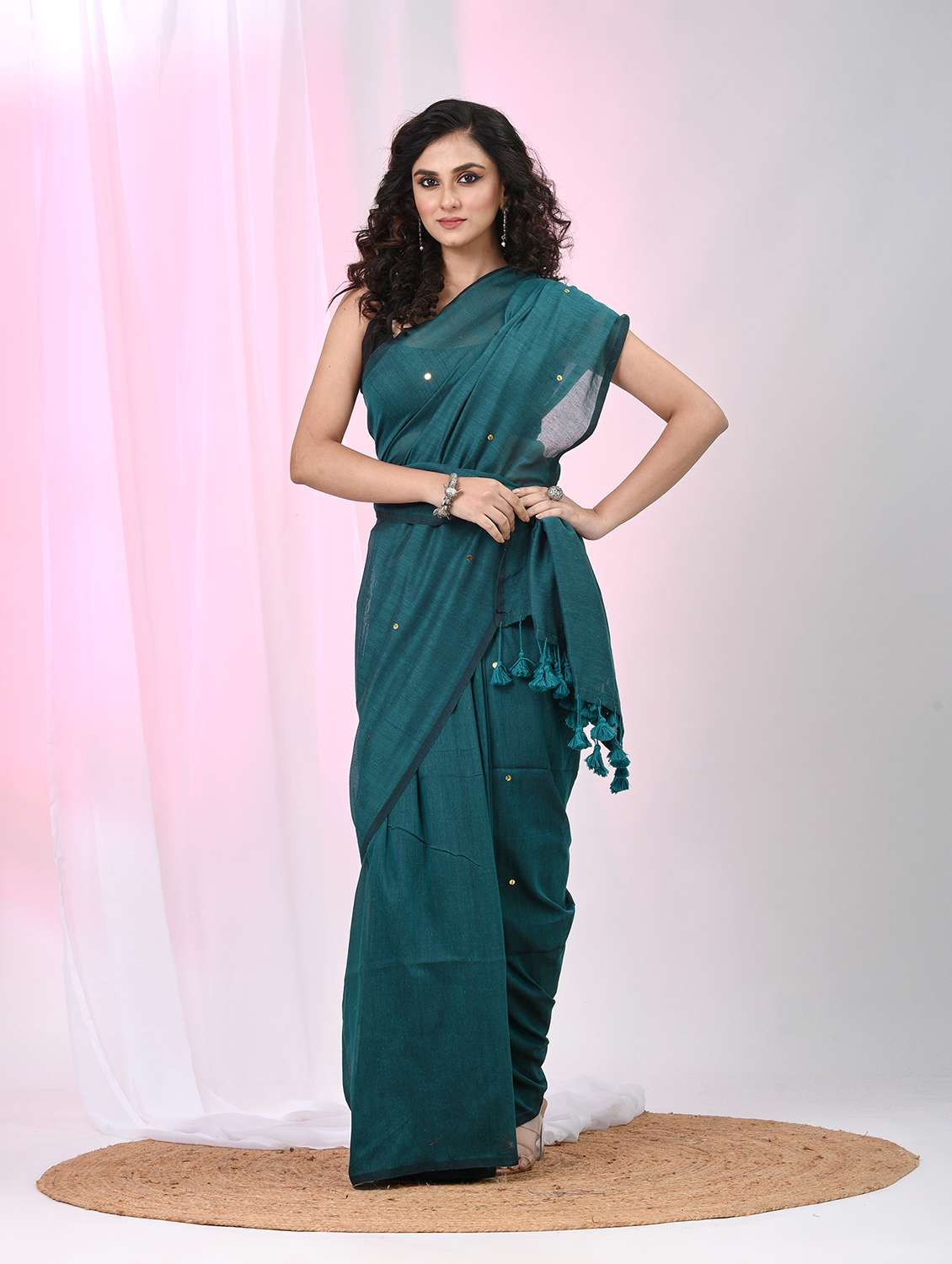 women solid with work handloom saree with blouse - 22060836 -  Standard Image - 2