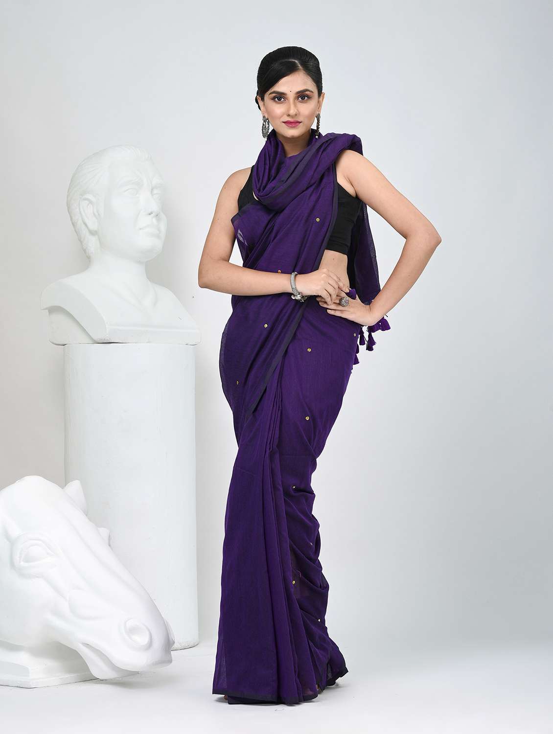women solid with work handloom saree with blouse - 22060838 -  Standard Image - 2