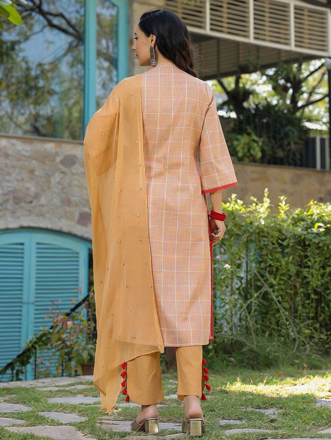 women three quarter sleeve kurta pant with dupatta set - 22061381 -  Standard Image - 2