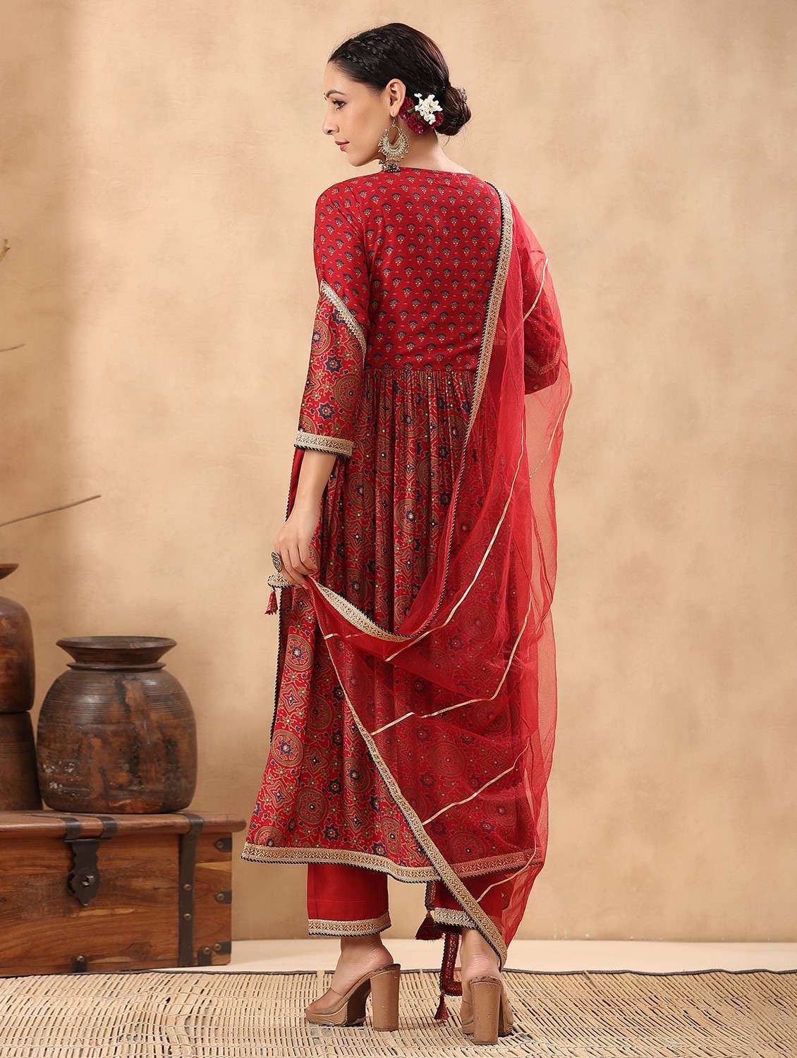 women three quarter sleeve kurta pant with dupatta set - 22061448 - Standard Image - 2