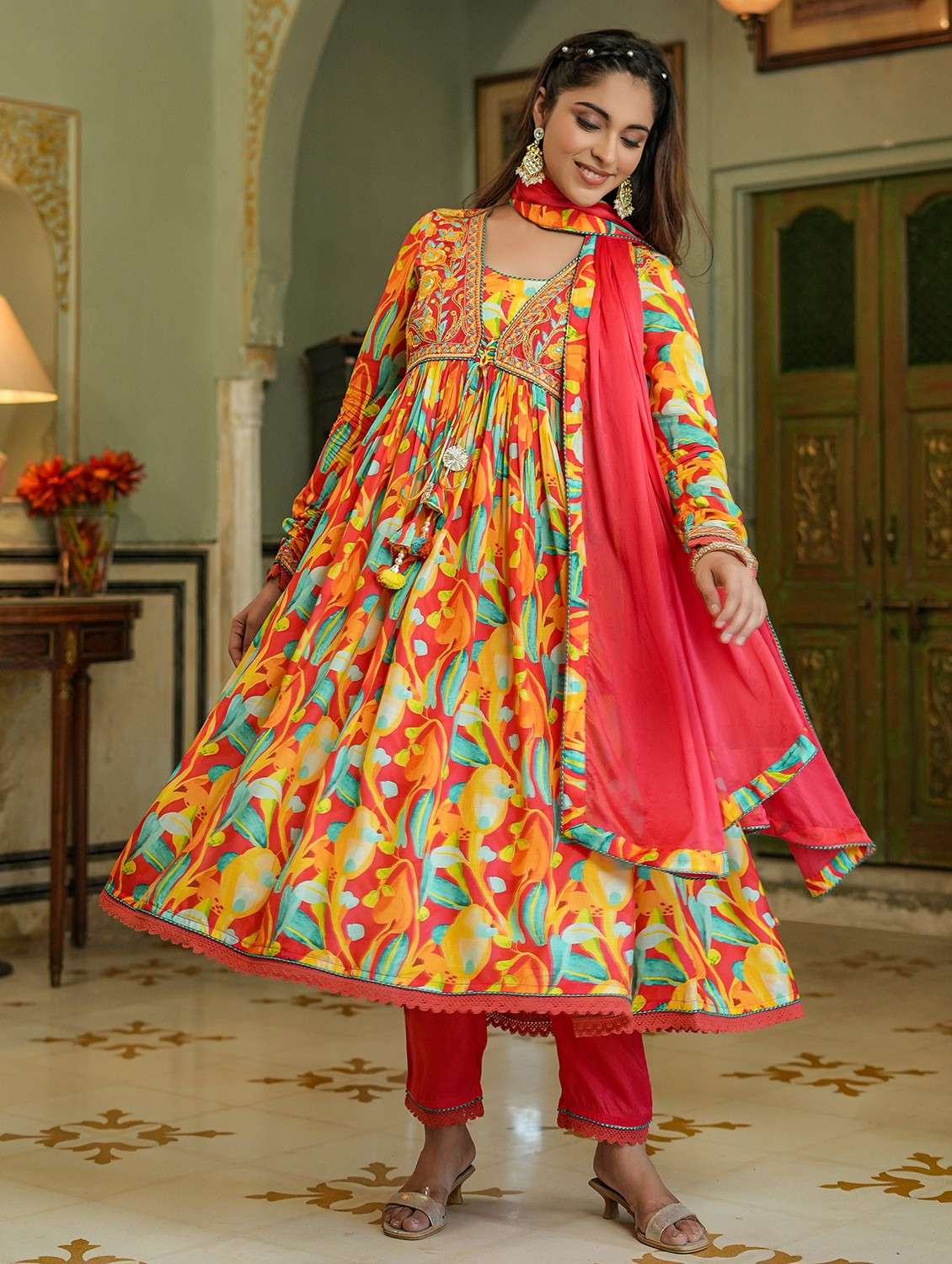 women three quarter sleeve kurta pant with dupatta set - 22061473 - Standard Image - 2