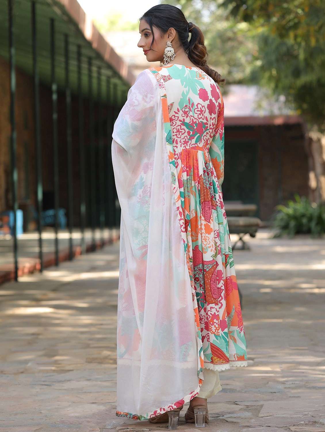 women printed long sleeve kurta pant with dupatta set - 22061498 - Standard Image - 2