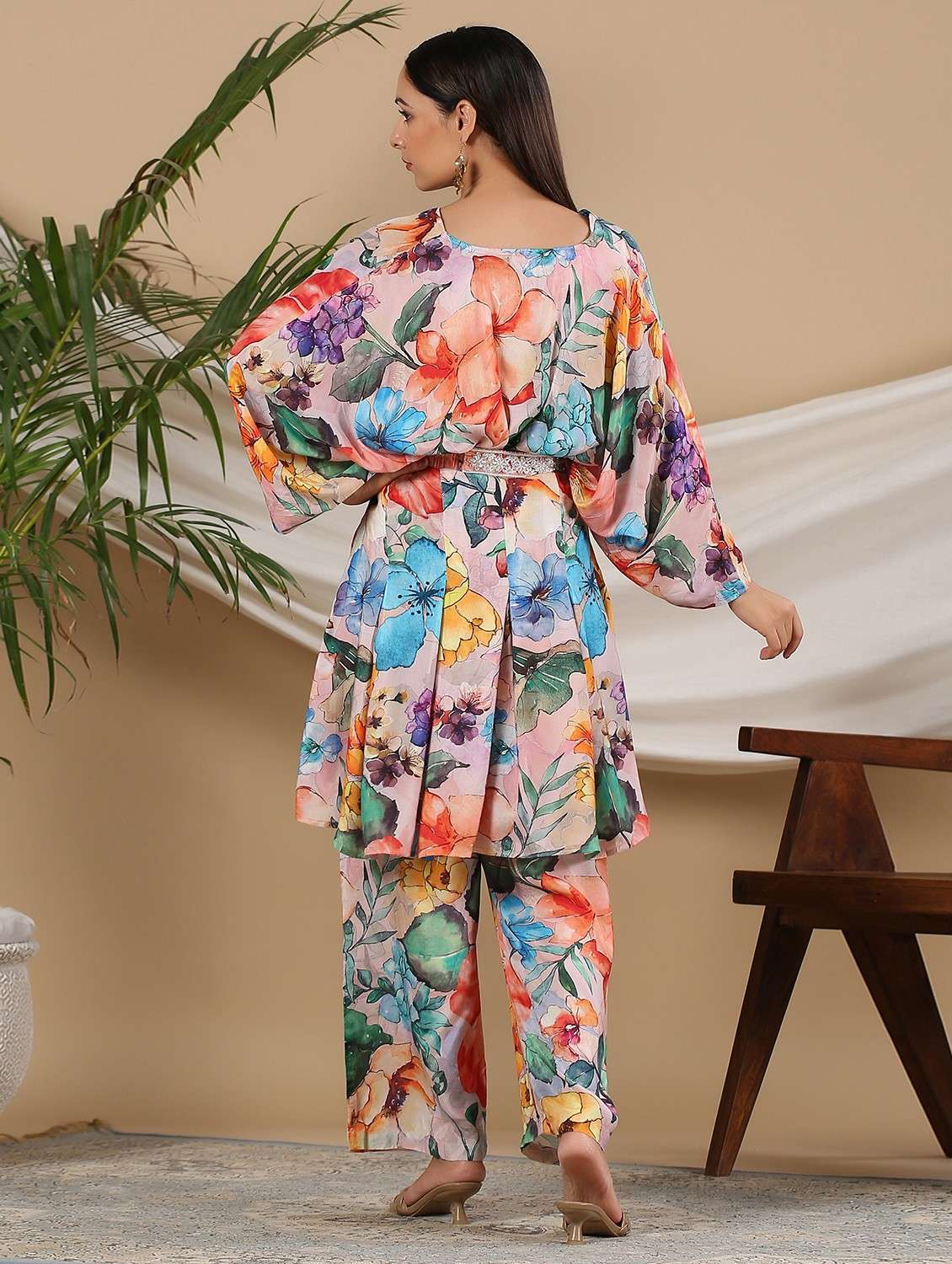 women floral printed kimono sleeve ethnic co-ord set - 22061505 - Standard Image - 2