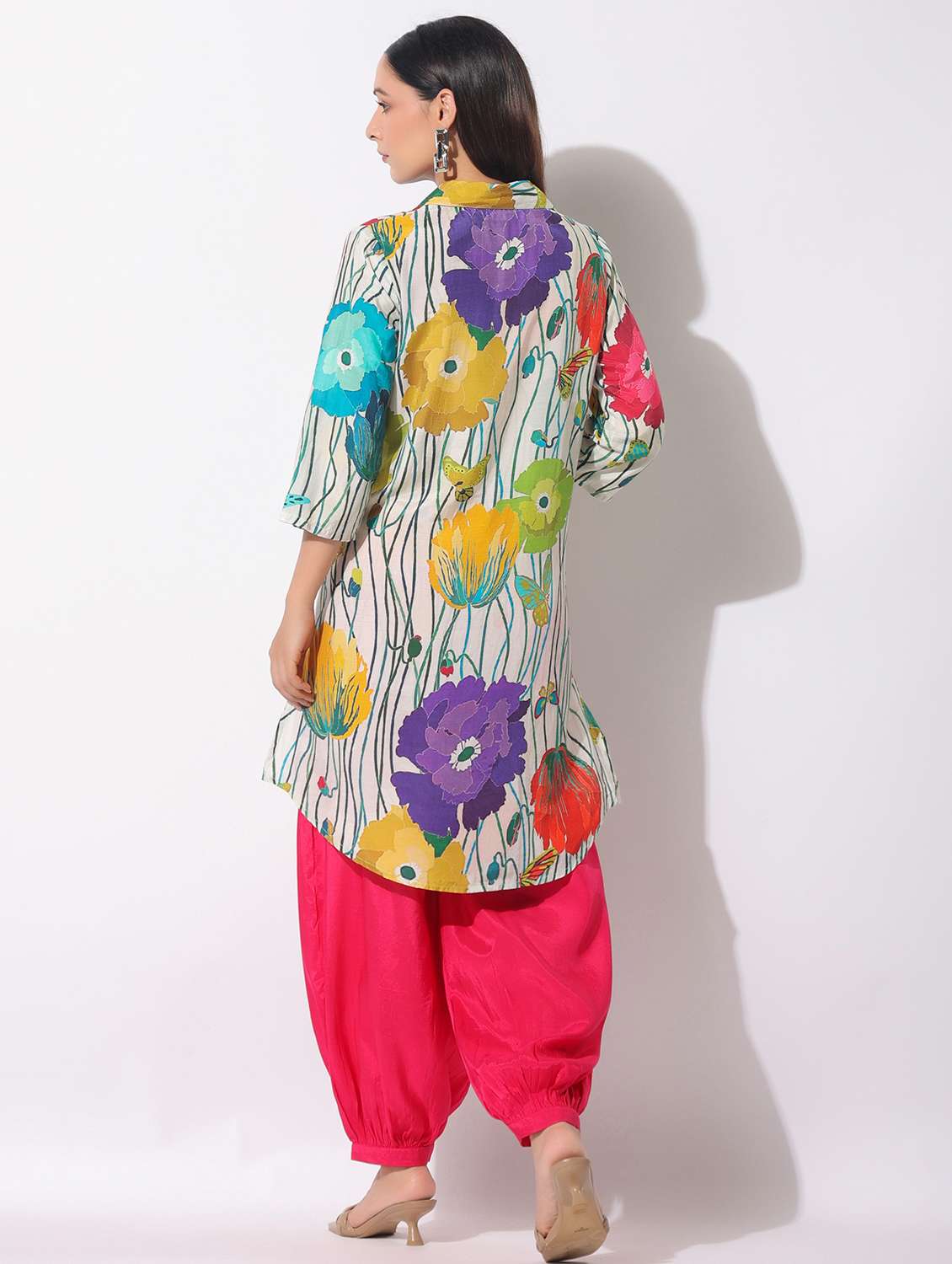 women floral printed three quarter sleeve kurta salwar set - 22061516 - Standard Image - 2