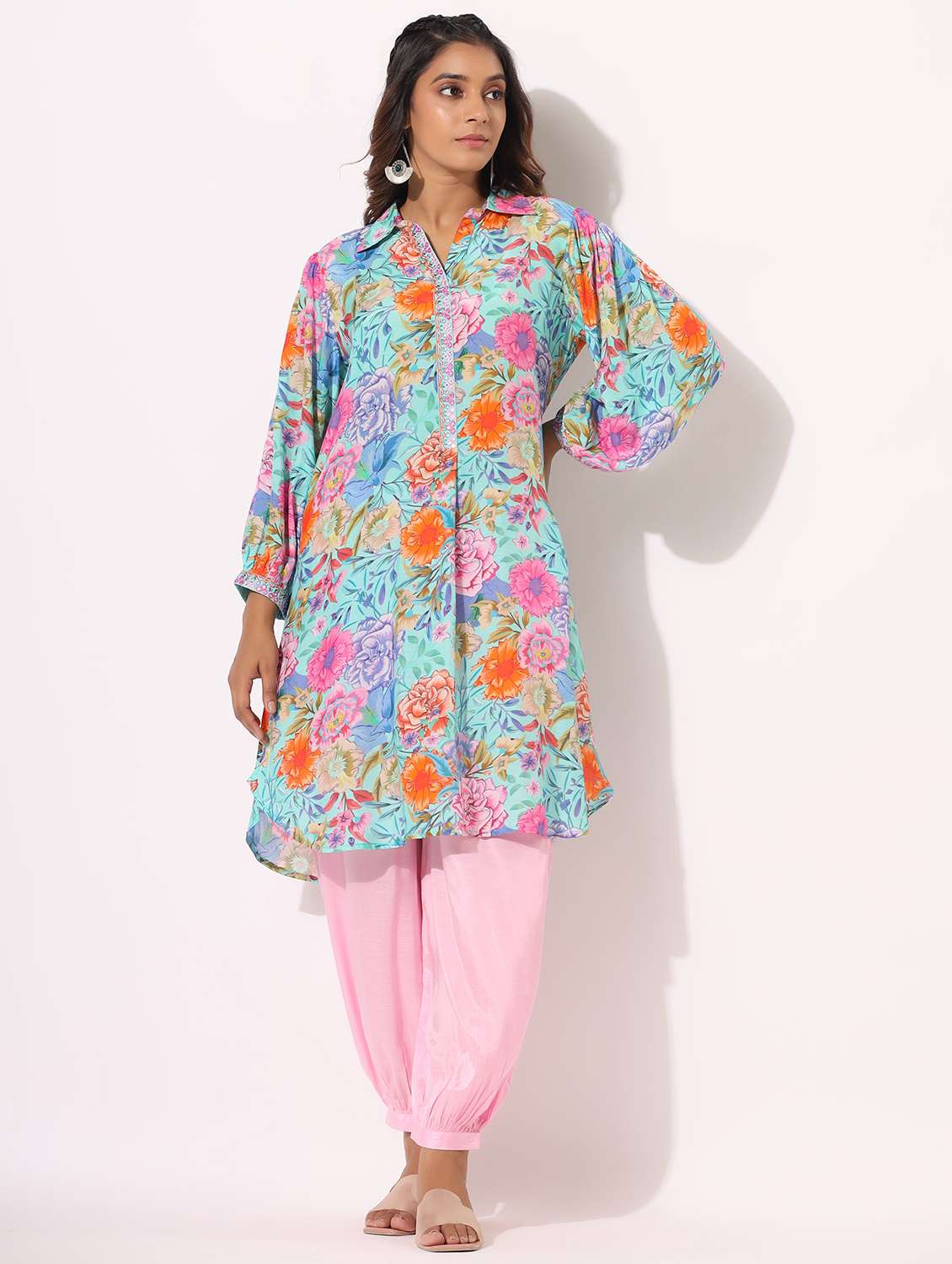 women floral printed long sleeve kurta salwar set