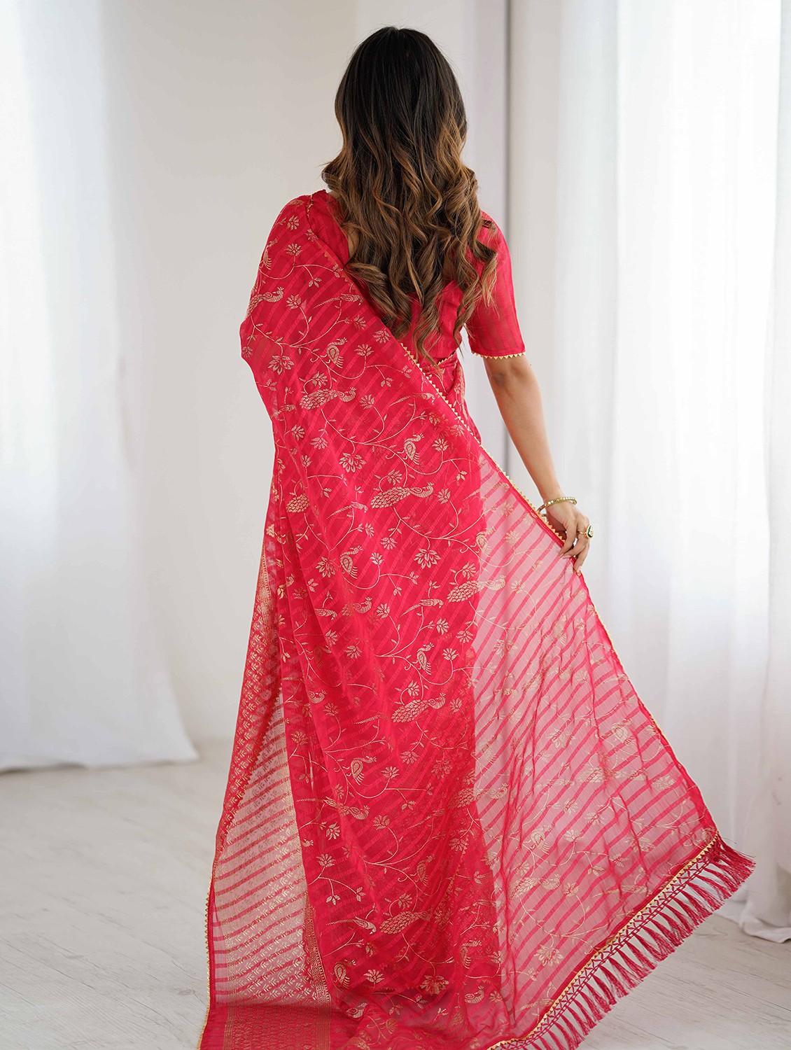 women foil printed saree with blouse - 22061561 - Standard Image - 2