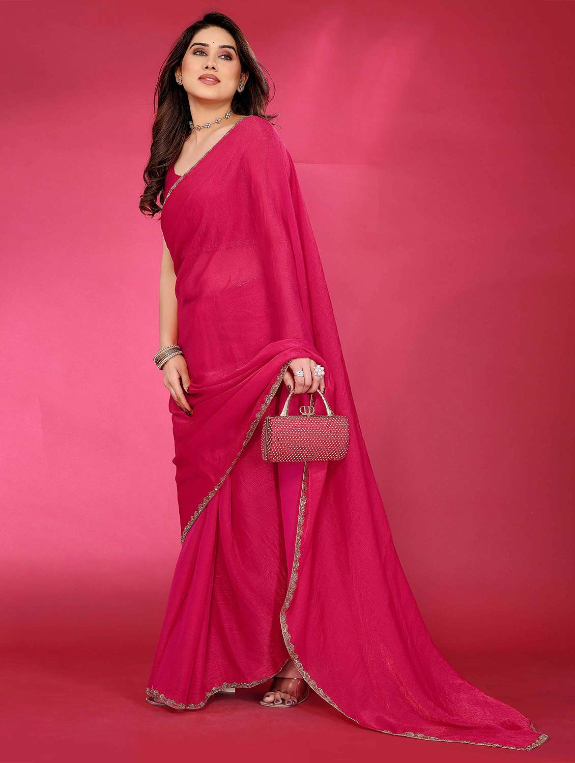 women solid embellished bordered saree with blouse - 22061573 - Zoom Image - 0